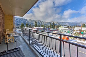 Outdoor dining - Oregon Getaway by Willamette National Forest! (Oakridge)