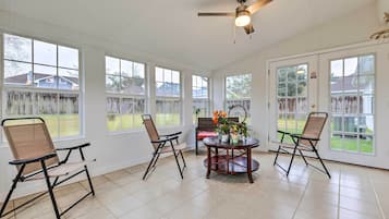 Nhà (3 Bedrooms) | Nội thất