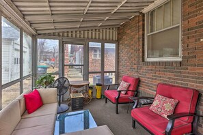 House (1 Bedroom) | Interior