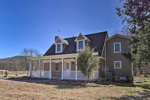 House (4 Bedrooms) | Interior - Secluded Getaway Home w/ Trails + Waterfall! (Falkville)