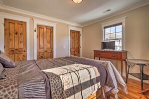 House (4 Bedrooms) | Interior - Secluded Getaway Home w/ Trails + Waterfall! (Falkville)