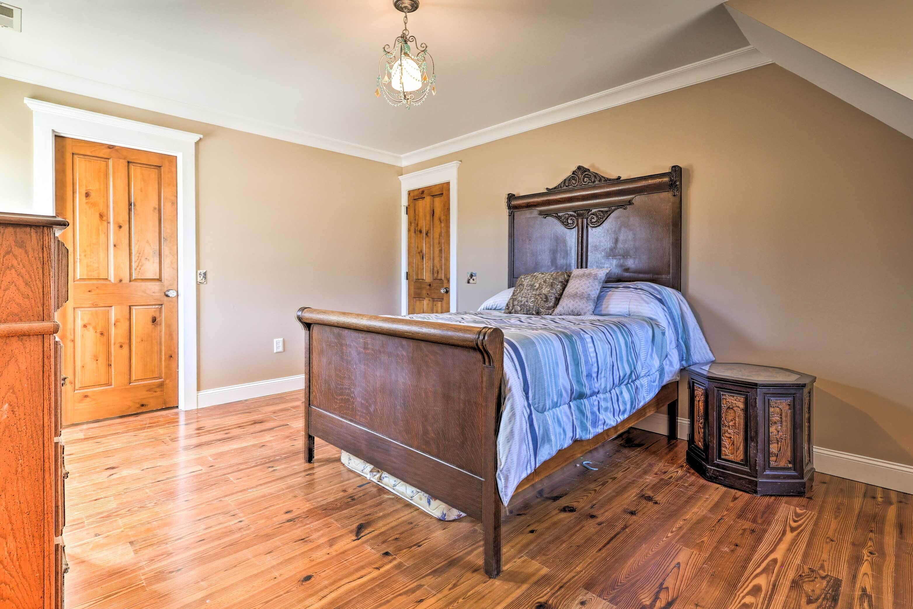 Secluded Getaway Home w/ Trails + Waterfall!