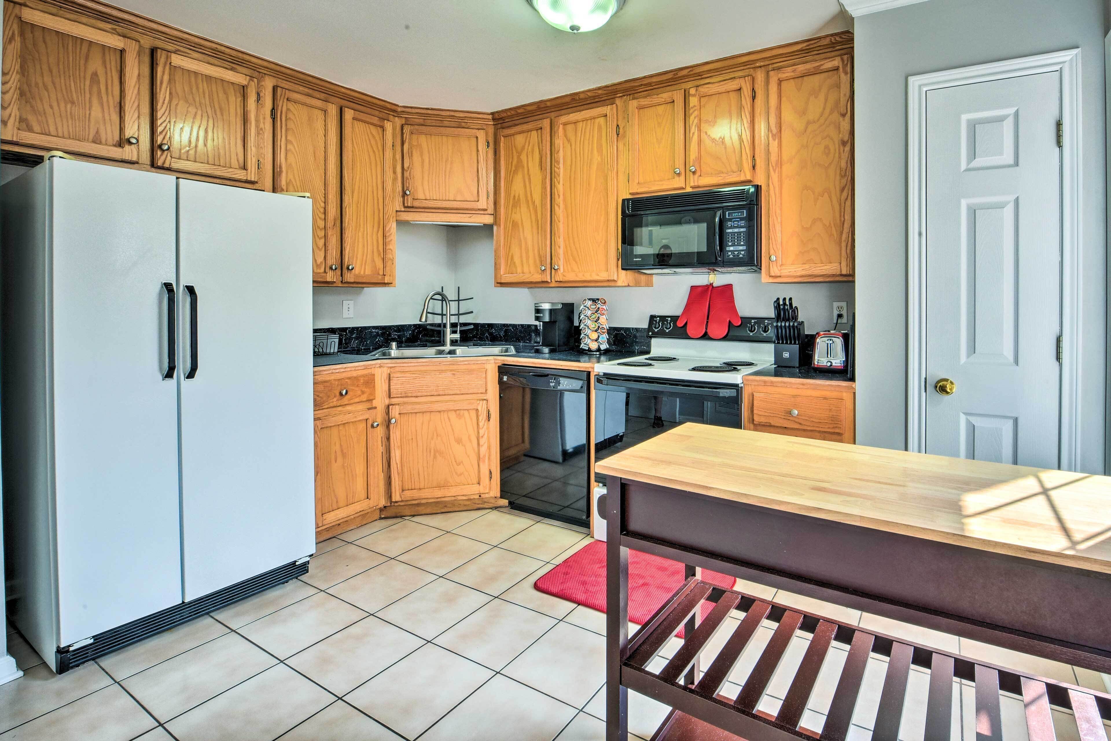 Apartemen (2 Bedrooms) | Dapur pribadi | Microwave, oven, kompor, dan mesin pencuci piring