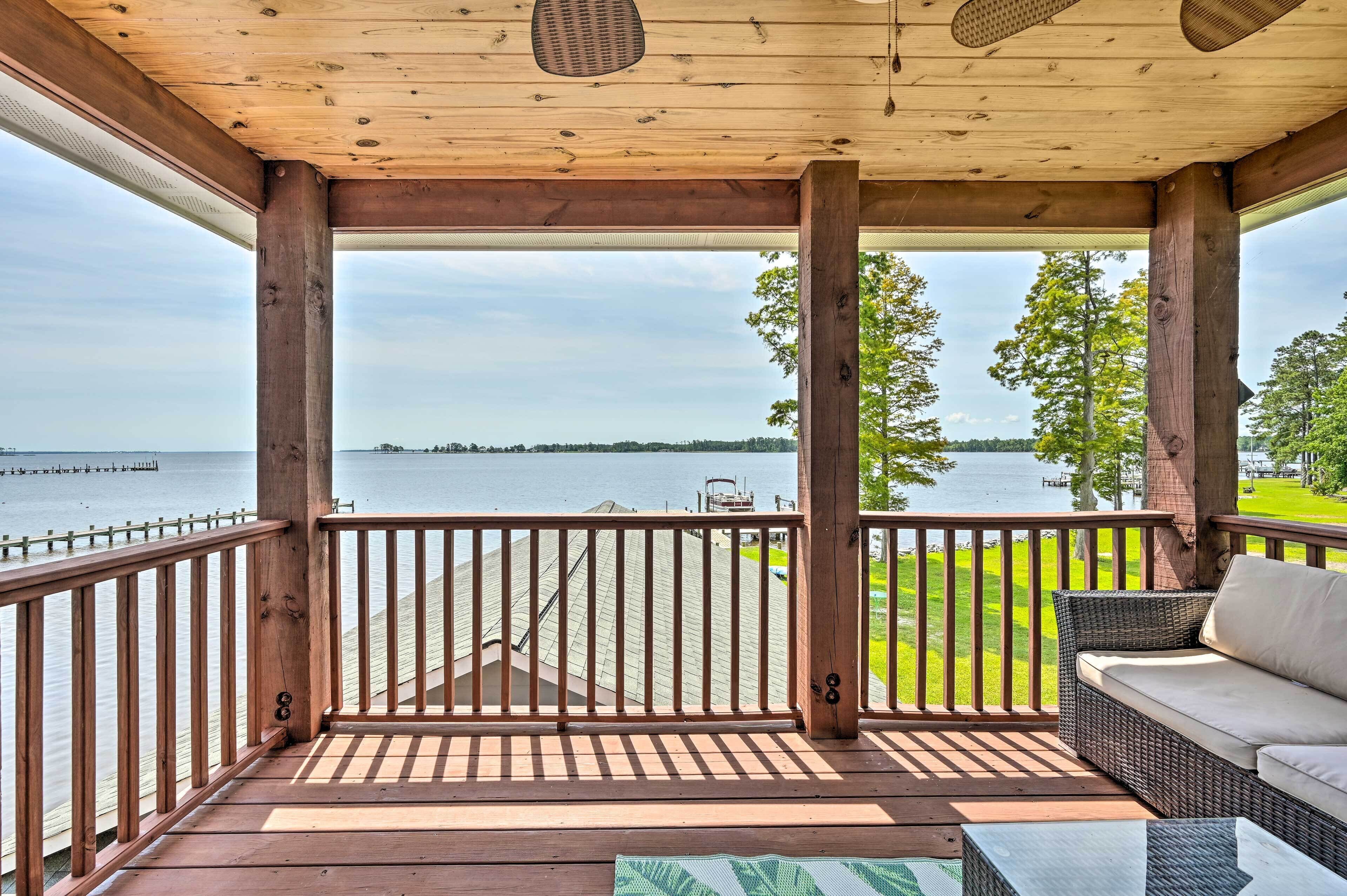 Prized Riverfront Condo w/ Fishing On-site!