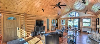 Serene Driggs Cabin ~ 10 Mi to Grand Targhee!