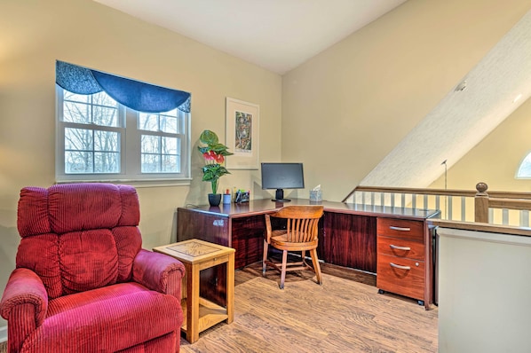 House (1 Bedroom) | Interior - Serene Bloomington Home: Deck & Forest Views (Bloomington)