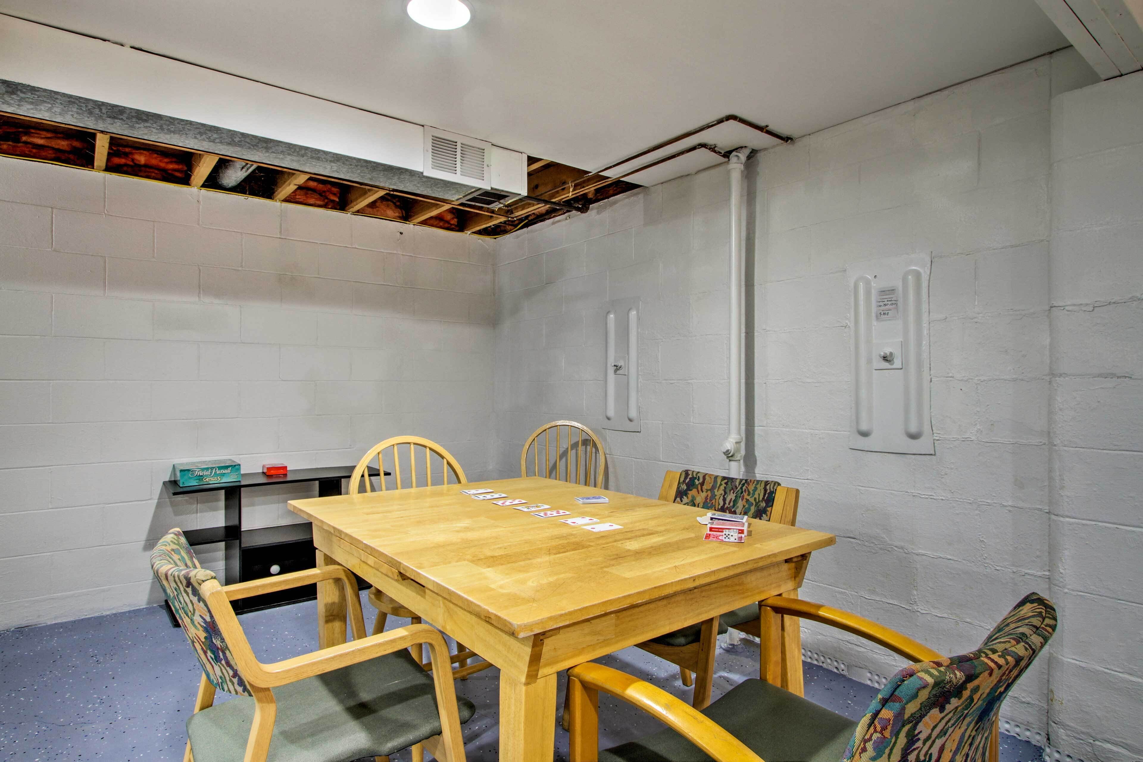 Rumah (4 Bedrooms) | Interior