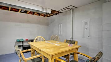 Rumah (4 Bedrooms) | Interior