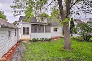 House (4 Bedrooms) | Interior - Rochester House w/ Yard - 5 Minutes to Mayo Clinic (Rochester)