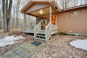 Exterior - Secluded Farwell Cabin w/ Fire Pit & Gas Grill! (Farwell)