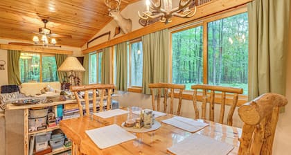 Secluded Farwell Cabin w/ Fire Pit & Gas Grill!