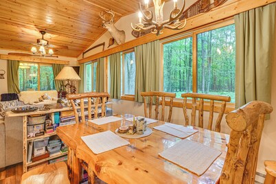 Secluded Farwell Cabin w/ Fire Pit & Gas Grill!
