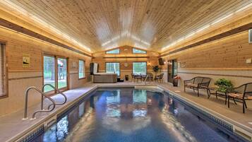 House (4 Bedrooms) | Front of property