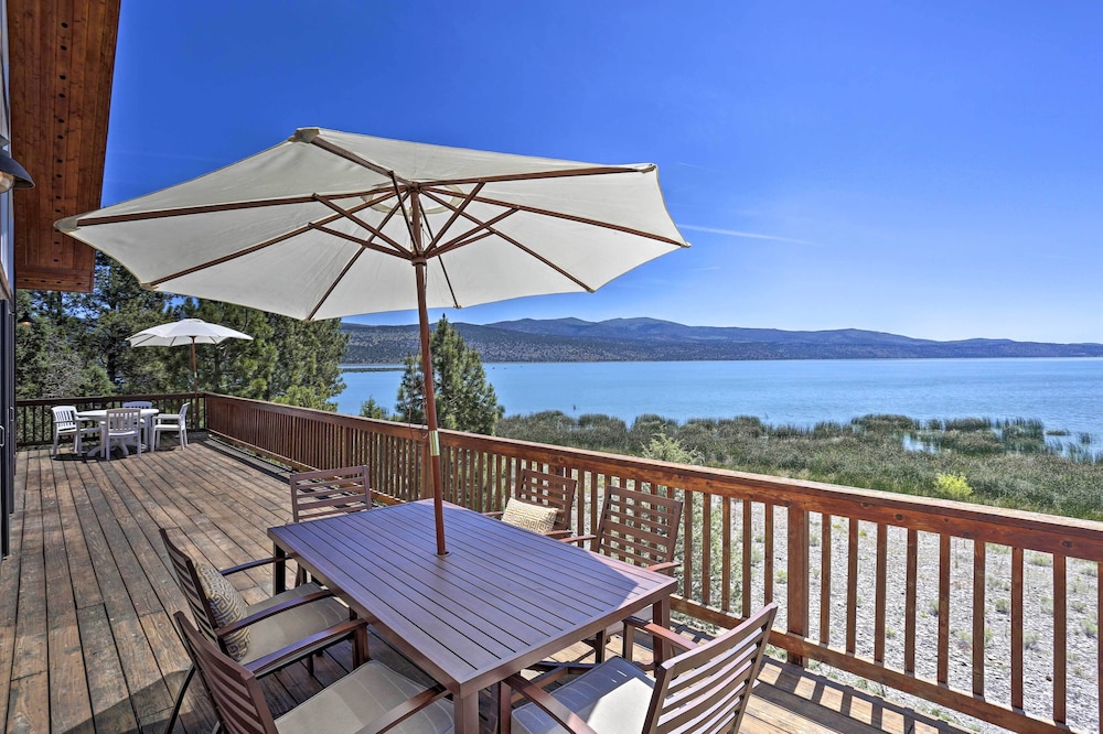 Scenic Susanville Cabin w/ Deck on Eagle Lake