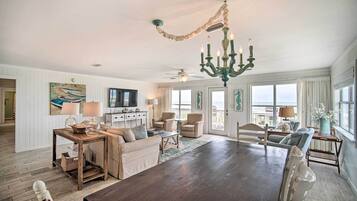 Cottage (4 Bedrooms) | Interior