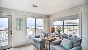 Cottage (4 Bedrooms) | Interior