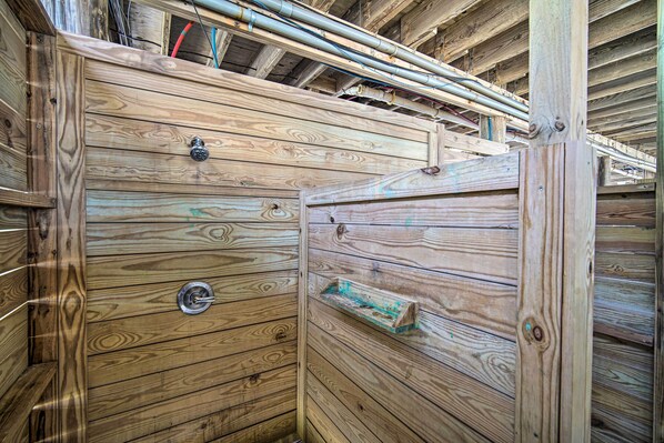 Interior - Sunny Gulf Shores Haven, 3 Mi to Fort Morgan! (Gulf Shores)