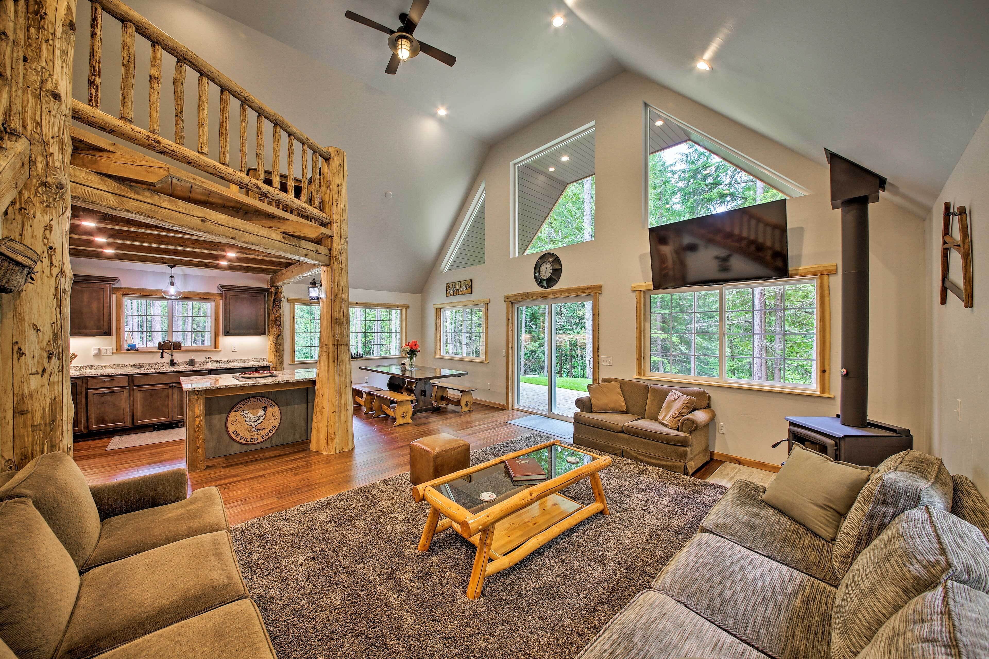 Spacious Cabin By Priest Lake & Elkins Resort