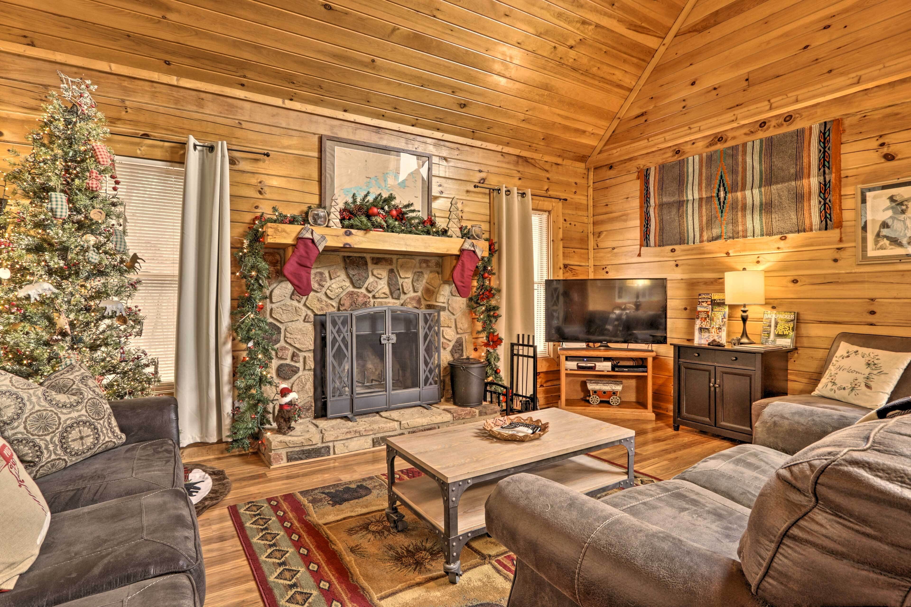 House (2 Bedrooms) | Interior