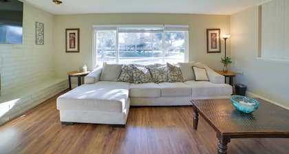 Quiet Salinas Vacation Rental 10 Mi to Beach