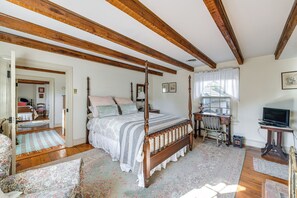 House (4 Bedrooms) | Interior - Terre Haute Manor Farmhouse w/ Gardens & Deck! (Midlothian)