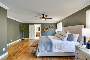 House (4 Bedrooms) | 4 bedrooms, iron/ironing board, free cribs/infant beds, bed sheets