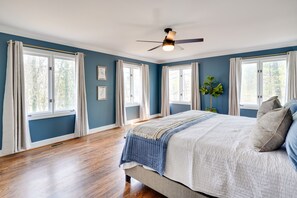 House (4 Bedrooms) | 4 bedrooms, iron/ironing board, free cots/infant beds, bed sheets