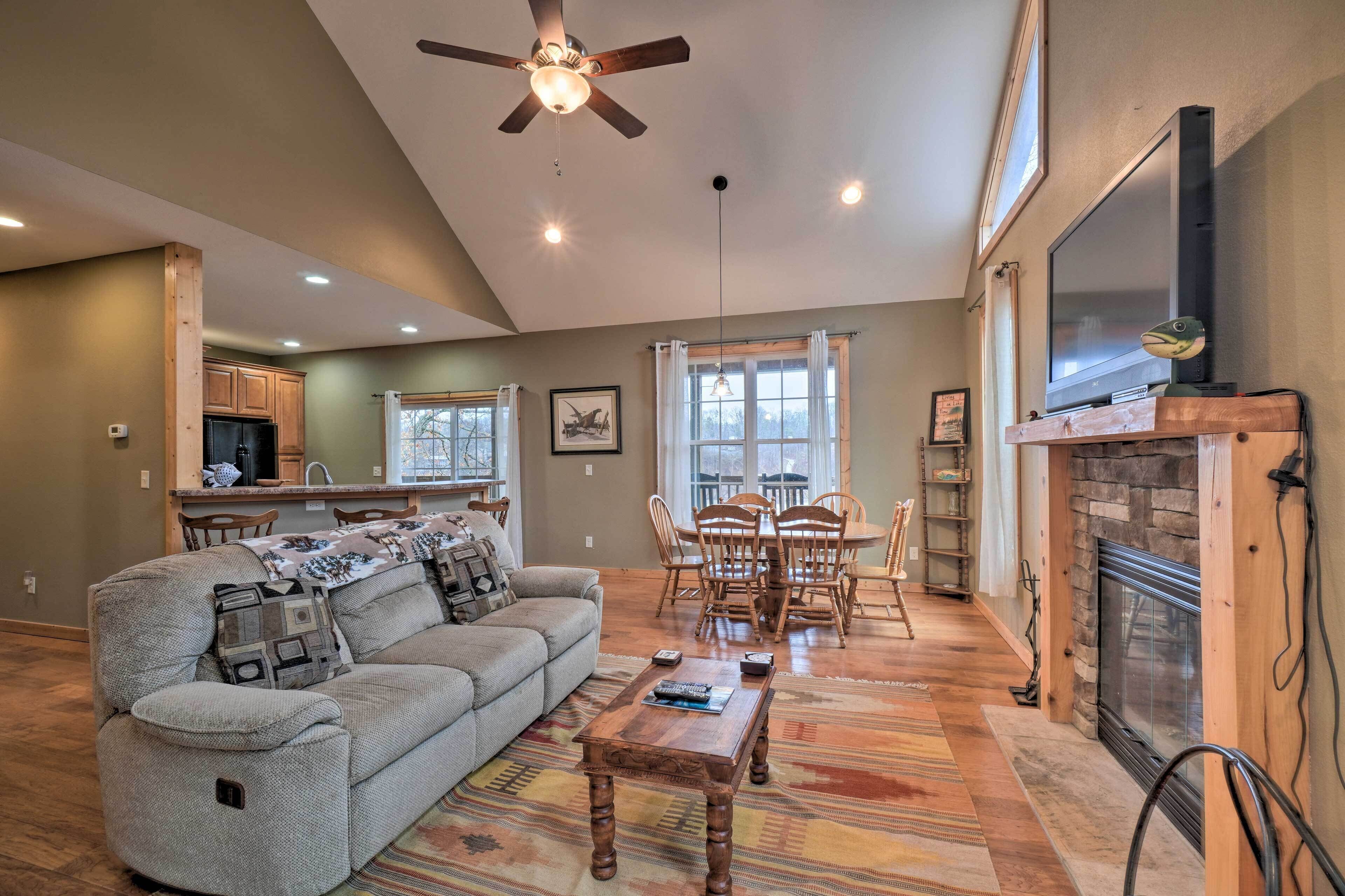 House (2 Bedrooms) | Interior