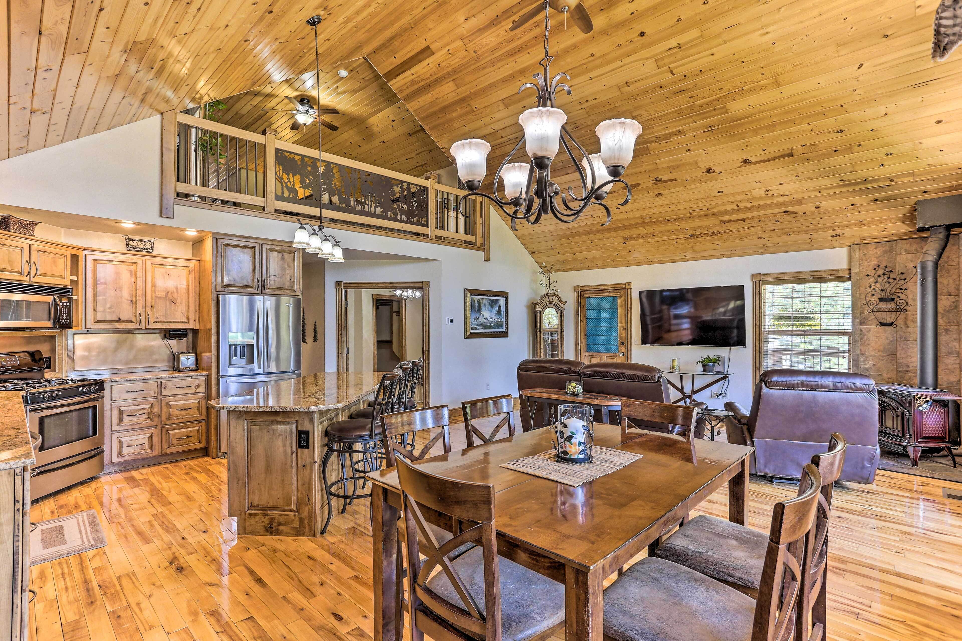 Updated Garden Valley Home w/ Fire Pit & Game Room