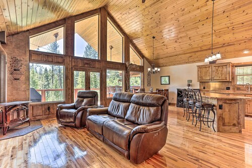 Updated Garden Valley Home w/ Fire Pit & Game Room