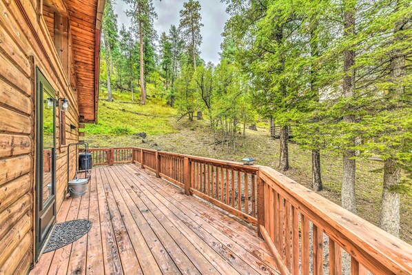 House (2 Bedrooms) | Interior - Updated Ruidoso Cabin w/ Spacious Deck & View (Ruidoso)