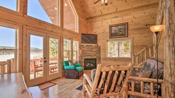 House (2 Bedrooms) | Depan hartanah