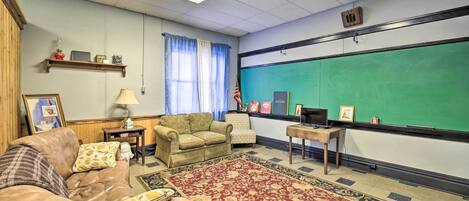 Apartment (1 Bedroom) | Interior