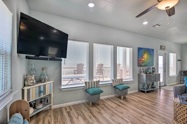 House (4 Bedrooms) | Interior