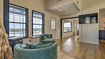 Nhà (2 Bedrooms) | Nội thất