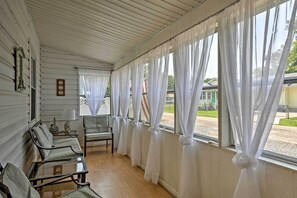 المنشأة من الداخل