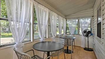 Cottage (3 Bedrooms) | Interior