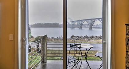 Waterfront Oregon Abode w/ Balcony & Ocean Views!