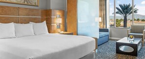 Iron/ironing board, bed sheets - Studio in Vegas! with a Shuttle to the Strip and Parking! (Las Vegas)