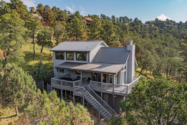 Talo (3 Bedrooms) | Majoituspaikan julkisivu