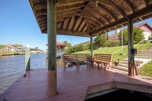 House (3 Bedrooms) | Property amenity