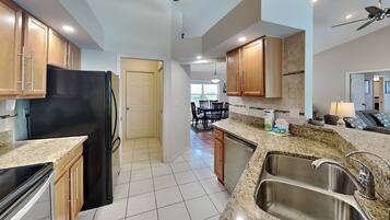 House, Multiple Beds, Pool Access, Pool View | Private kitchen | Fridge, microwave, oven, stovetop