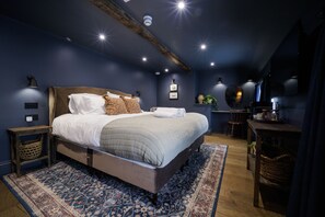 Superior Double Room, 1 King Bed, Non Smoking | Individually decorated, individually furnished, blackout curtains - The Silk Rooms at Freemasons Inn (Knutsford)