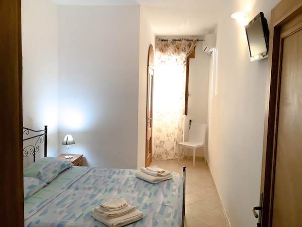 Camera 3 - B&B La Saracina (Presicce-Acquarica)