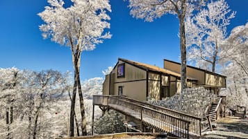 Apartment (3 Bedrooms) | Exterior