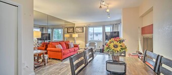 Walk to Downtown & Coast Trail: Condo in Anchorage