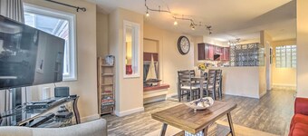 Walk to Downtown & Coast Trail: Condo in Anchorage