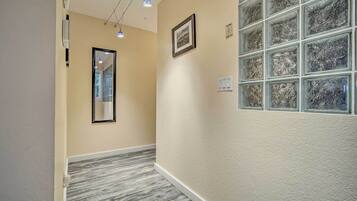 Căn hộ (2 Bedrooms) | Nội thất