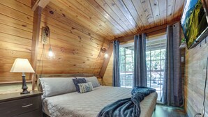 House (4 Bedrooms) | Interior - Cabin w/ Hot Tub: 2 Mi to Downtown Gatlinburg! (Gatlinburg)