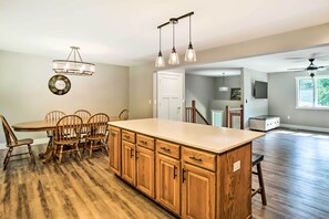 Rumah (6 Bedrooms) | Interior